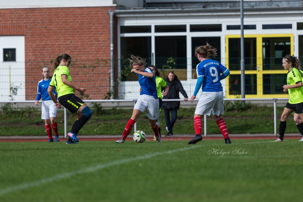 Bild 63 - B-Juniorinnen TSV Schoenberg - Holstein Kiel : Ergebnis: 0:23